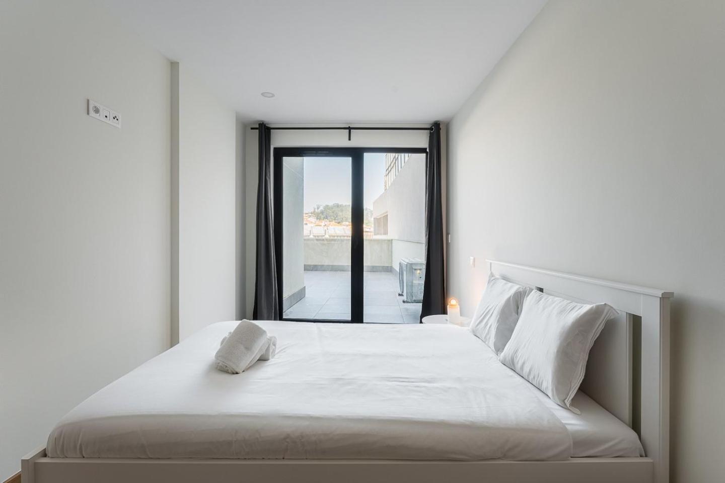 شقة Guestready - Sleek Monochromatic In Bonfim بورتو المظهر الخارجي الصورة